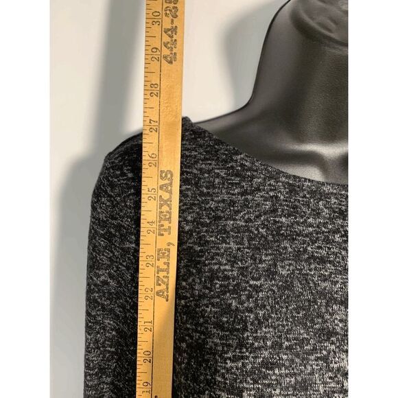 Chelsea & Theodore Knot Front 3/4 Sleeve Shirt - Picture 8 of 8